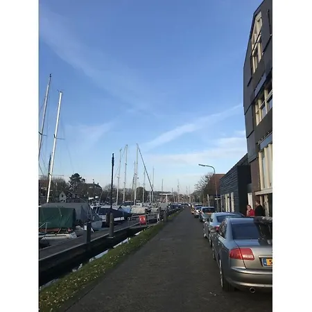Aan De Kade Comfortable Holiday Semesterbostad